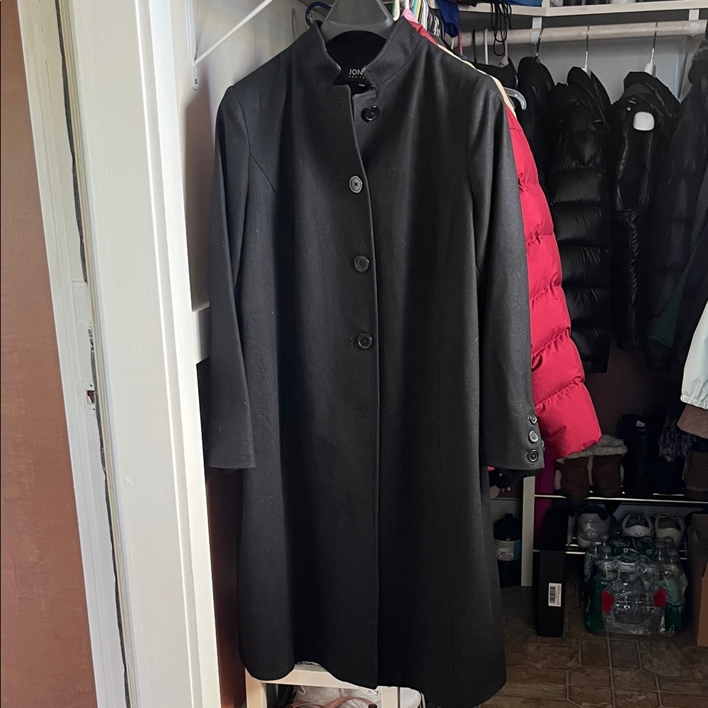 Jones New York Elegant Black Trench Coat